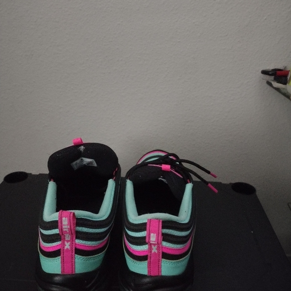 Rare Nike Air max 97 hyper torqouise - Picture 2 of 3